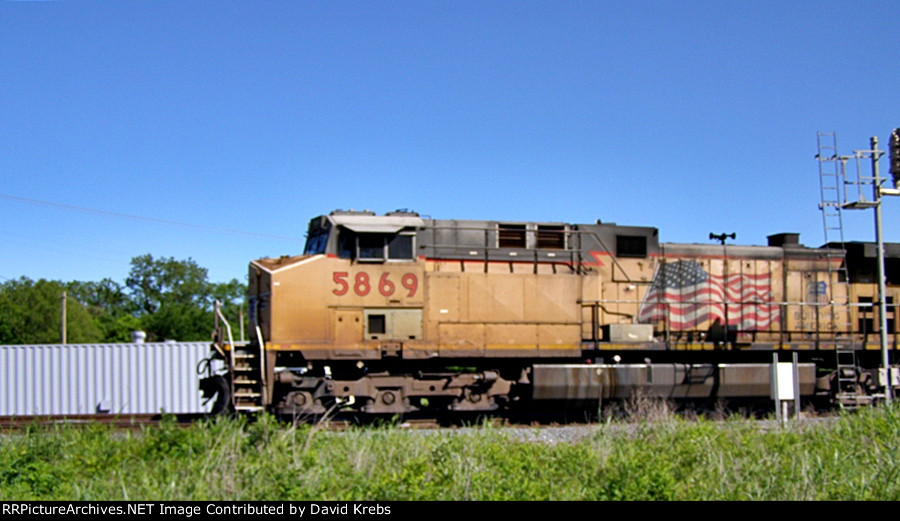 UP 5869